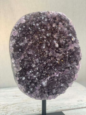 010 paarse amethist op pin brazilie nr 010 4