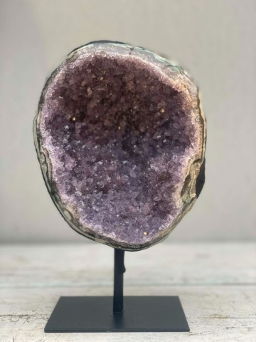 011 paarse amethist op pin brazilie nr 011 3