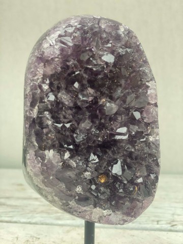 012 paarse amethist op pin brazilie nr 012 6