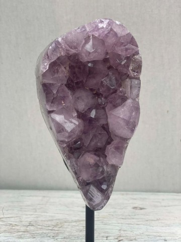 014 paarse amethist op pin brazilie nr 014 4