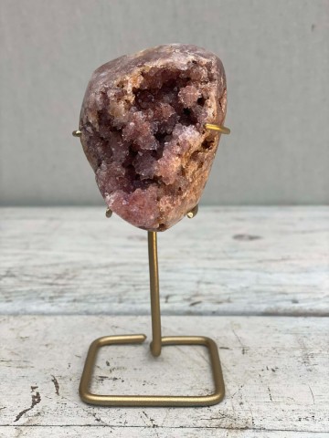 018 roze amethist in standaard patagonie  argentinie nr 018 1