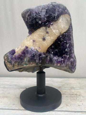 023 paarse amethist met calcietkristal uruguay nr 023 1