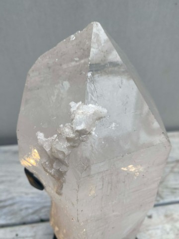 028 bergkristal op standaard arkansas nr 028 7