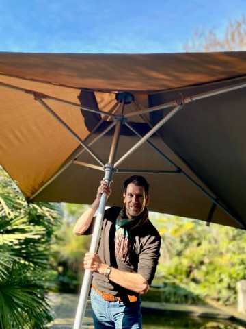 1 matthijs cape umbrellas   matthijs plantenpaleis   de grote tuinverbouwing 2