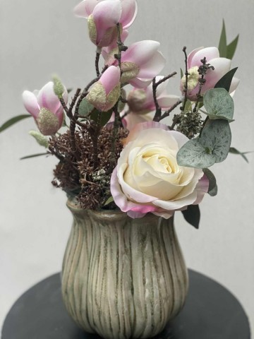 116 bloemstuk zijden rozen en magnolia nr 116 1