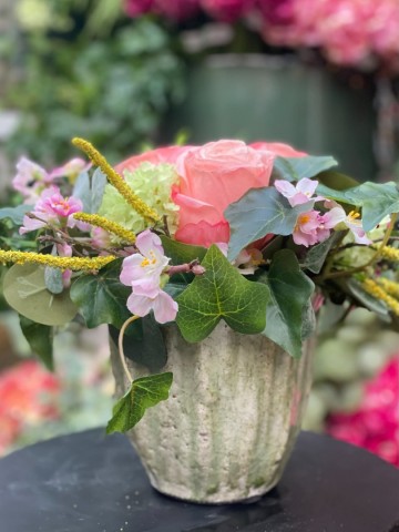 132 bloemstuk zijden rozen en prunus nr 132 1