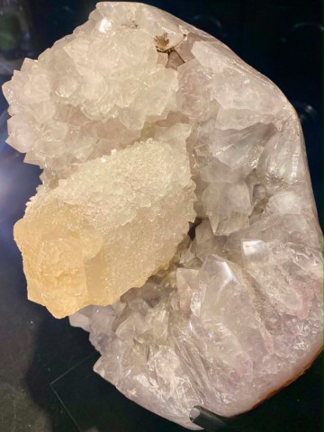 44 witte amethist met sugarkwarts nr 044 8