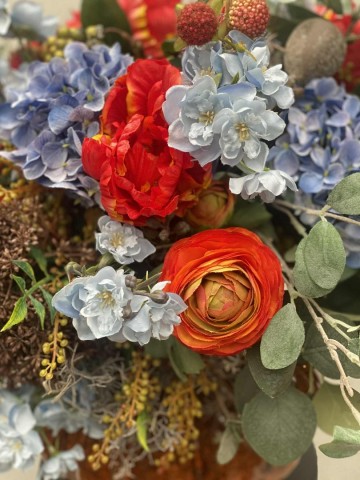 63 bloemstuk zijden tulpen en ranonkel nr 63 3