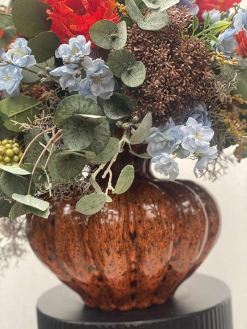 63 bloemstuk zijden tulpen en ranonkel nr 63 7