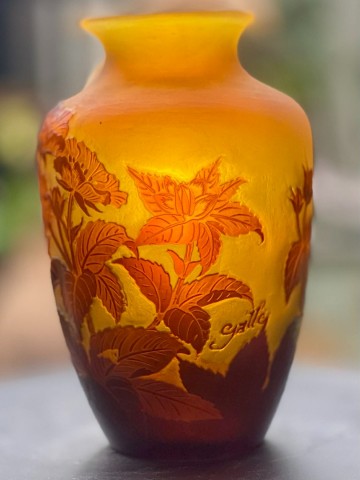 Galle art nouveau vaas fleurs frankrijk ca 1900   matthijs hazeleger   de grote tuinverbouwing   bert hazeleger 3